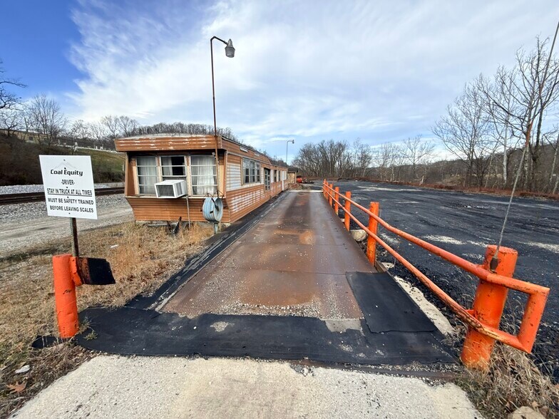 More Photos Of 13125 Old US Route 23, Catlettsburg Industrial For Sale