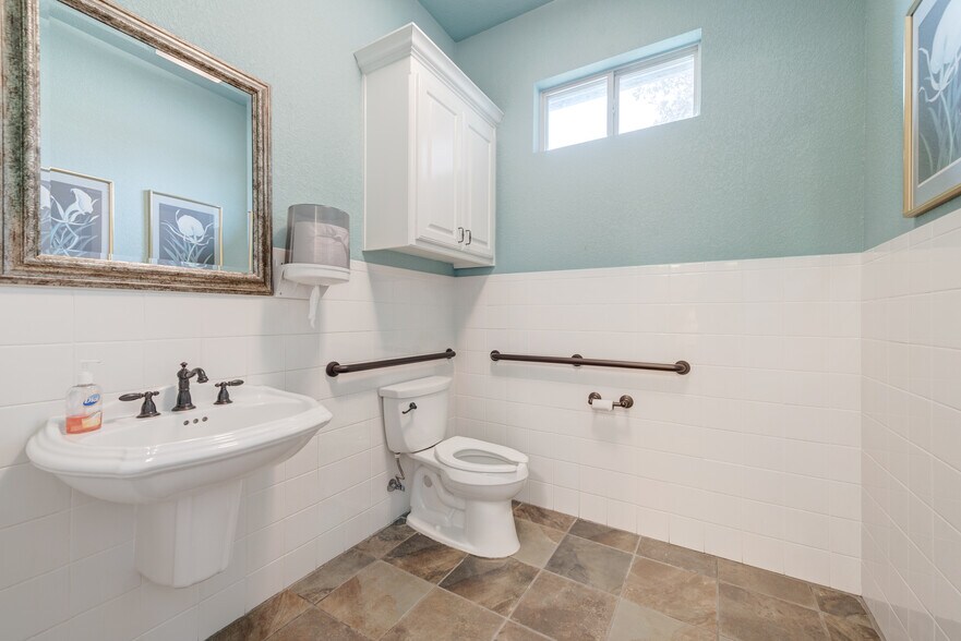 More Photos Of 3508 Highway 121, Bedford Office For Lease