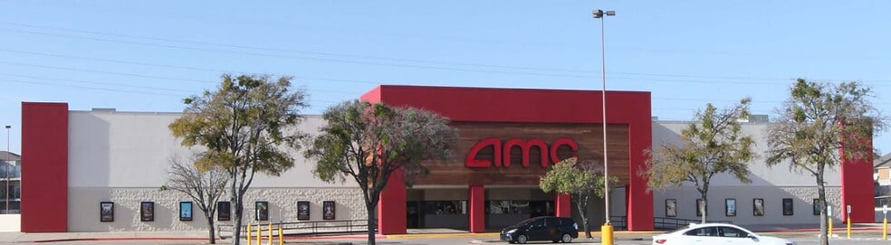 More Photos Of 6200-6207 S Hulen St, Fort Worth Unknown For Lease