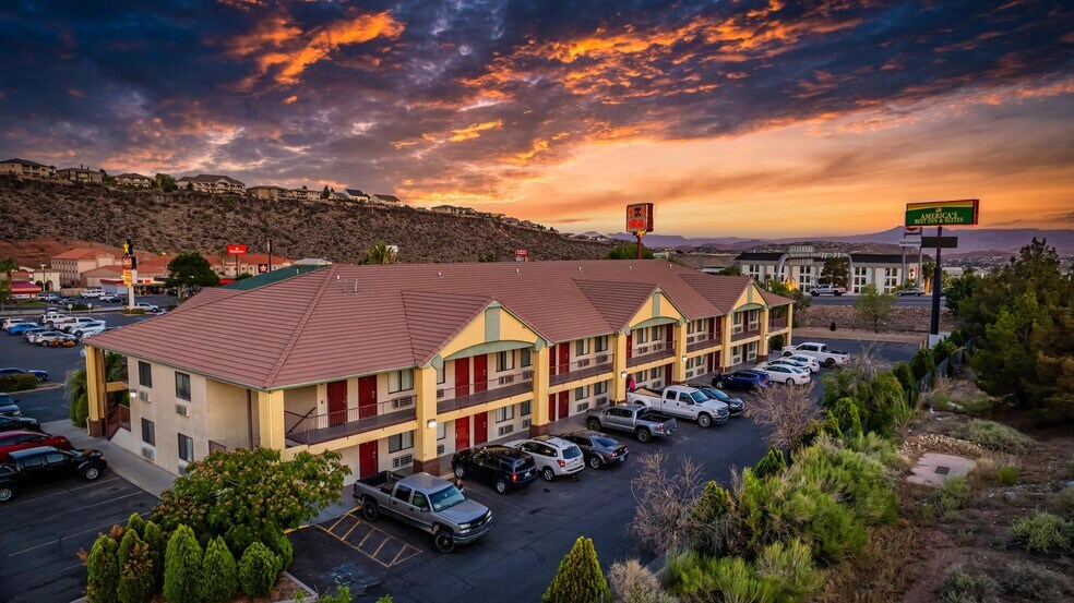 More Photos Of 260 W Main St, Vernal Hotel For Sale