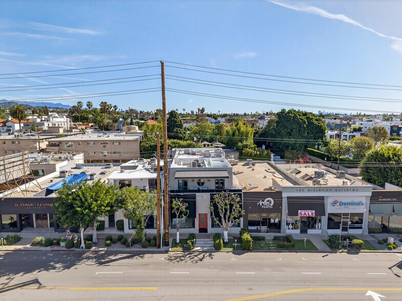 More Photos Of 910 N La Cienega Blvd, Los Angeles Storefront Retail Office For Sale