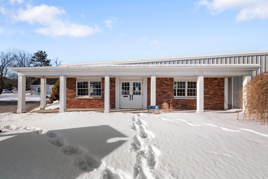 More Photos Of 690 S Lapeer Rd, Oxford Warehouse For Sale