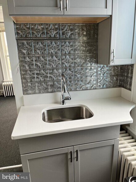 More Photos Of 3 E Mantua Ave, Wenonah General Retail For Sale