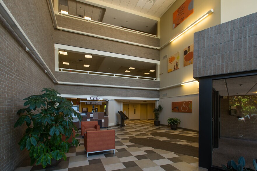 More Photos Of 1 Kalisa Way, Paramus Office For Lease