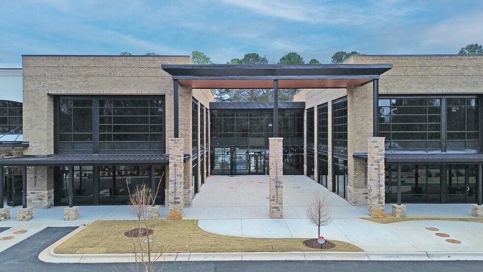 More Photos Of 5003-5045 Falls of Neuse Rd, Raleigh Unknown For Lease