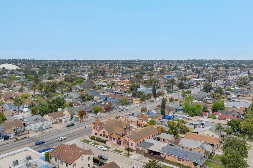 More Photos Of 1101 W Florence Ave, Los Angeles Religious Facility For Sale