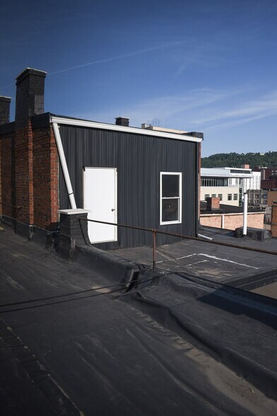 More Photos Of , Wheeling General Retail For Sale