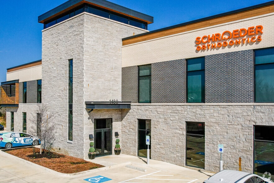 More Photos Of 1480 Corporate Cir, Southlake Medical For Lease