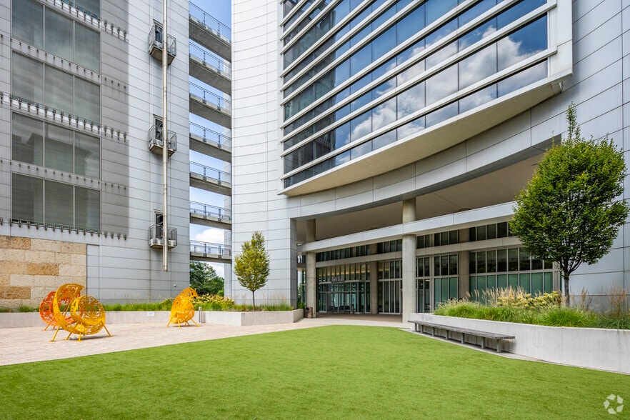 More Photos Of 1 Inventa Pl, Silver Spring Office For Lease