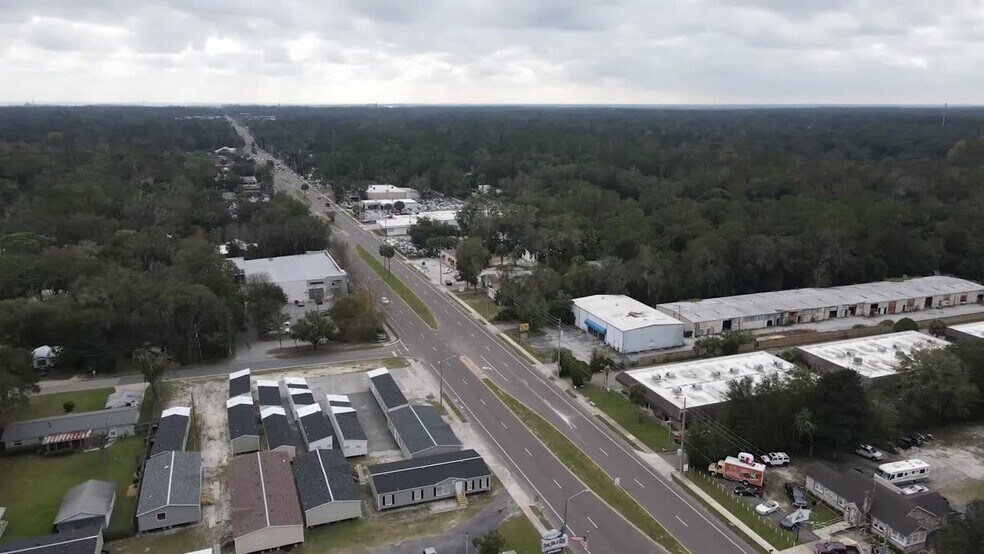 Primary Photo Of 4424 NW 13th St, Gainesville Unknown For Lease
