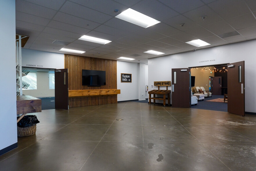 More Photos Of 26770 Ynez Ct, Temecula Loft Creative Space For Sale