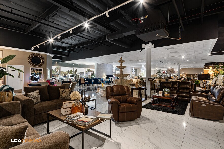 More Photos Of 3792 Ming Ave, Bakersfield General Retail For Sale