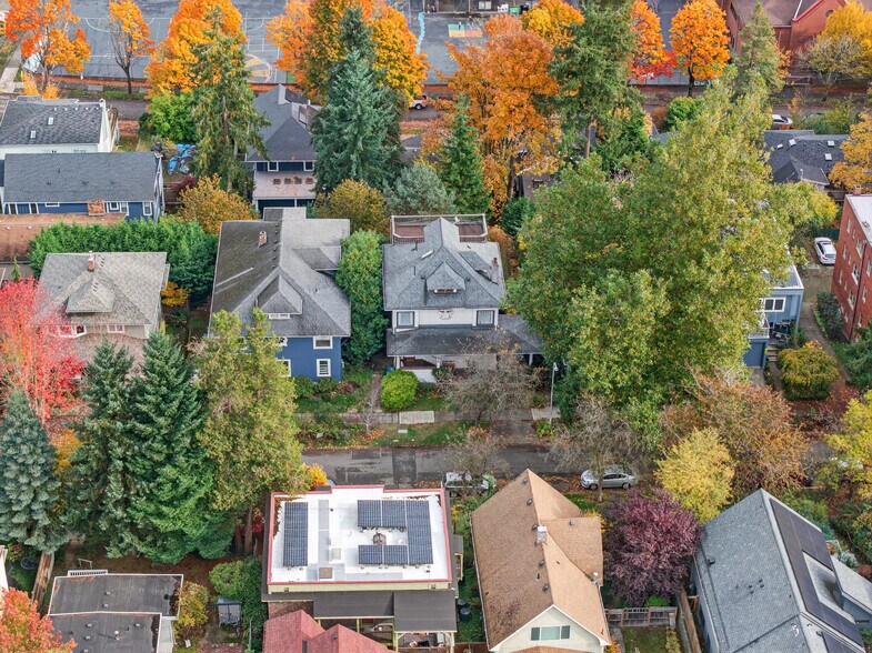 More Photos Of 132 30th Ave, Seattle Apartments For Sale