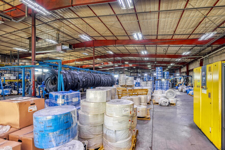 More Photos Of 4970 Cook St, Denver Warehouse For Sale