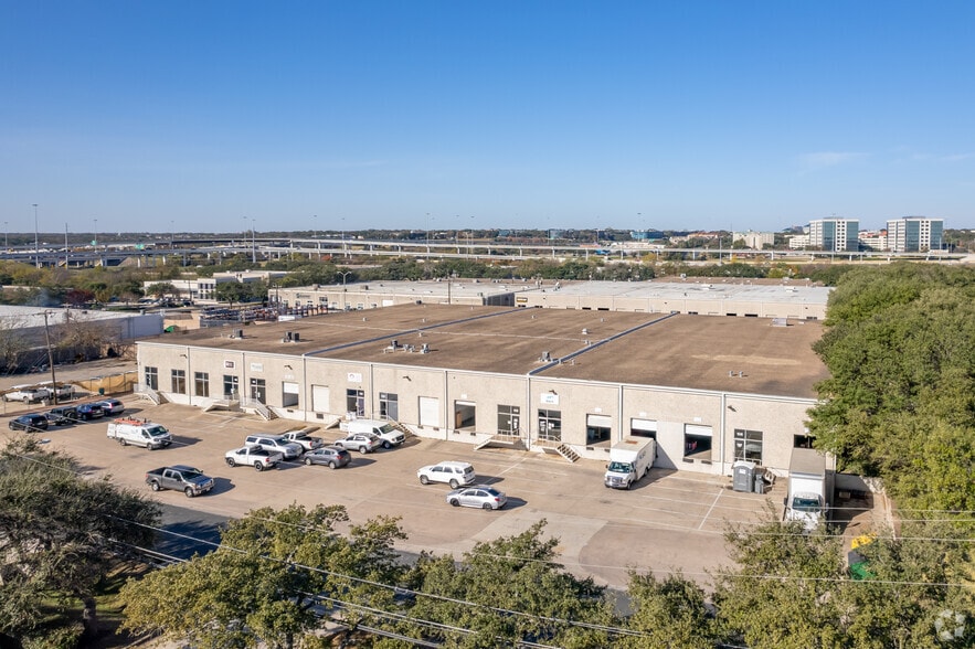 More Photos Of 9416 Neils Thompson Dr, Austin Unknown For Lease