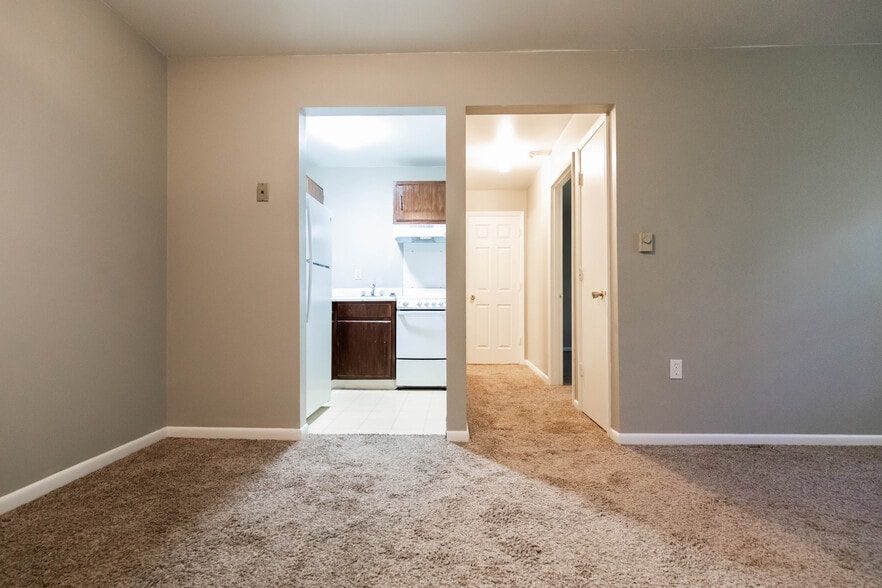 More Photos Of 827 Dornin St, Greensburg Apartments For Sale