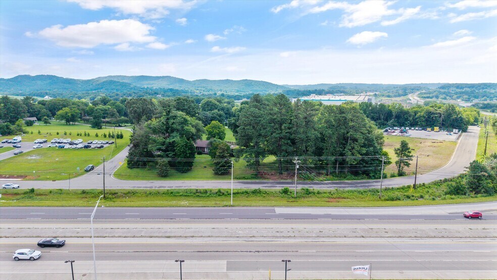 More Photos Of 945 Crescent, Louisville Land For Sale