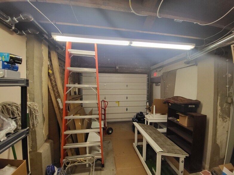 More Photos Of 327 Main St, Evansville Storefront For Sale