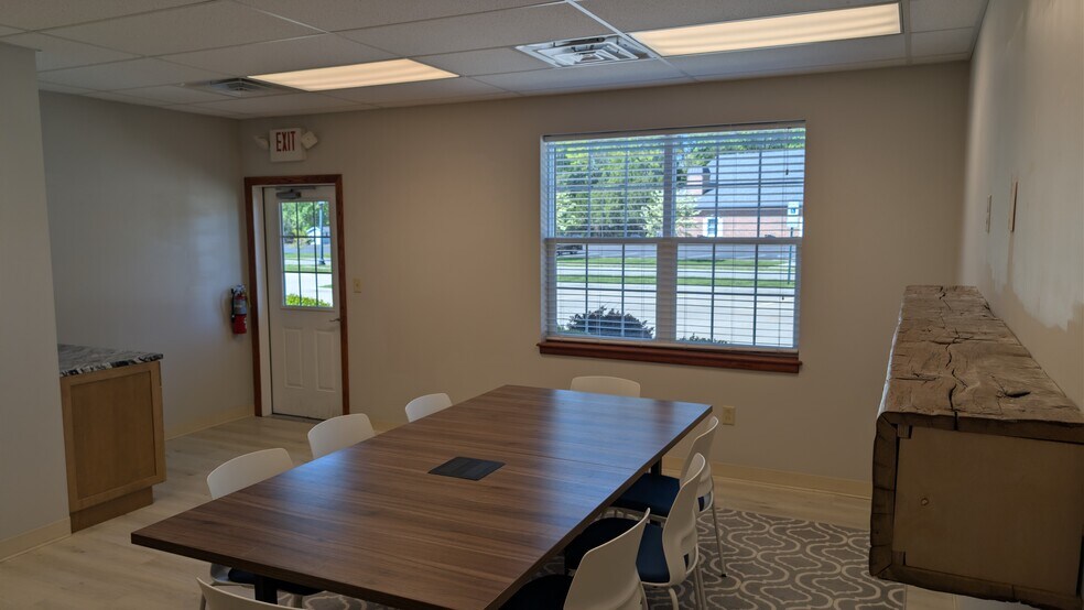 More Photos Of 36591 Center Ridge Rd, North Ridgeville Medical For Lease