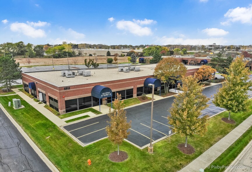 More Photos Of 1811-1815 W Diehl Rd, Naperville Office For Sale