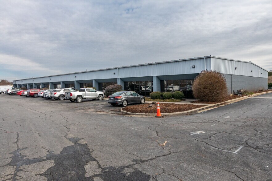 More Photos Of 101 Creek Ridge Rd, Greensboro Unknown For Lease