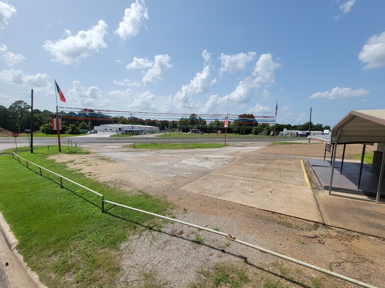 More Photos Of 145 Pan American Dr, Livingston Auto Dealership For Lease