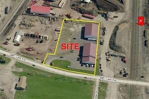 Primary Photo Of 200 Lake Ave, Hamburg Light Distribution For Sale