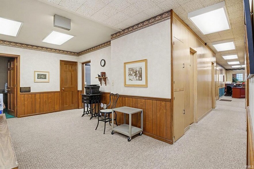 More Photos Of 116-118 N Main St, Goshen Specialty For Sale