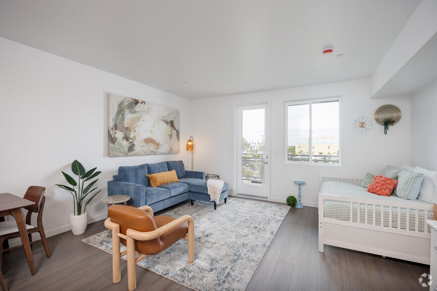 More Photos Of 2724 El Cajon Blvd, San Diego Apartments For Lease