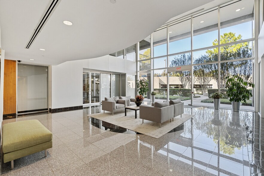 More Photos Of 16420 Park Ten Place Dr, Houston Office Residential For Lease