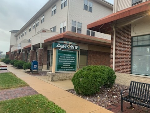 More Photos Of 421-431 Water St, Prairie Du Sac Office Residential For Lease