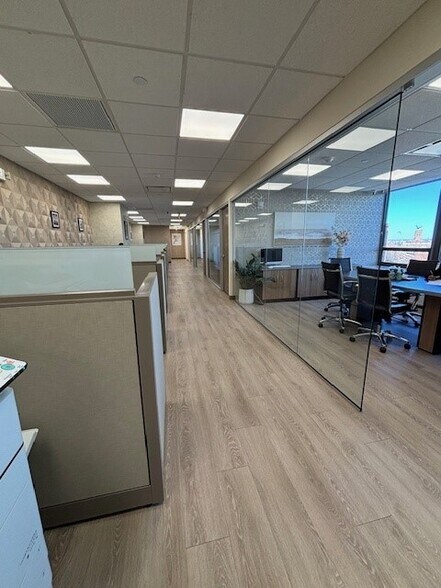 More Photos Of 108-18 Queens Blvd, Forest Hills Office For Lease