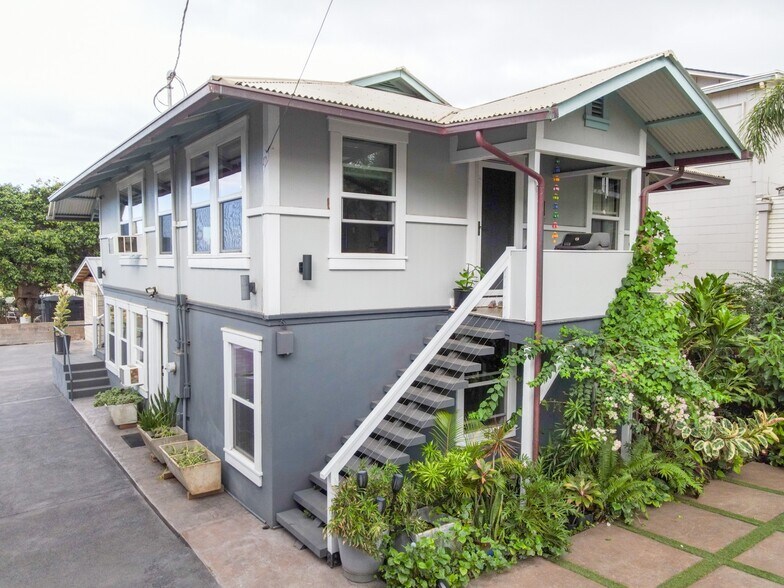 More Photos Of 378 N Market St, Wailuku Storefront Retail Office For Sale