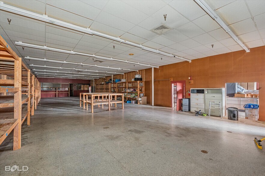 More Photos Of 1837 N Market St, Shreveport General Retail For Sale
