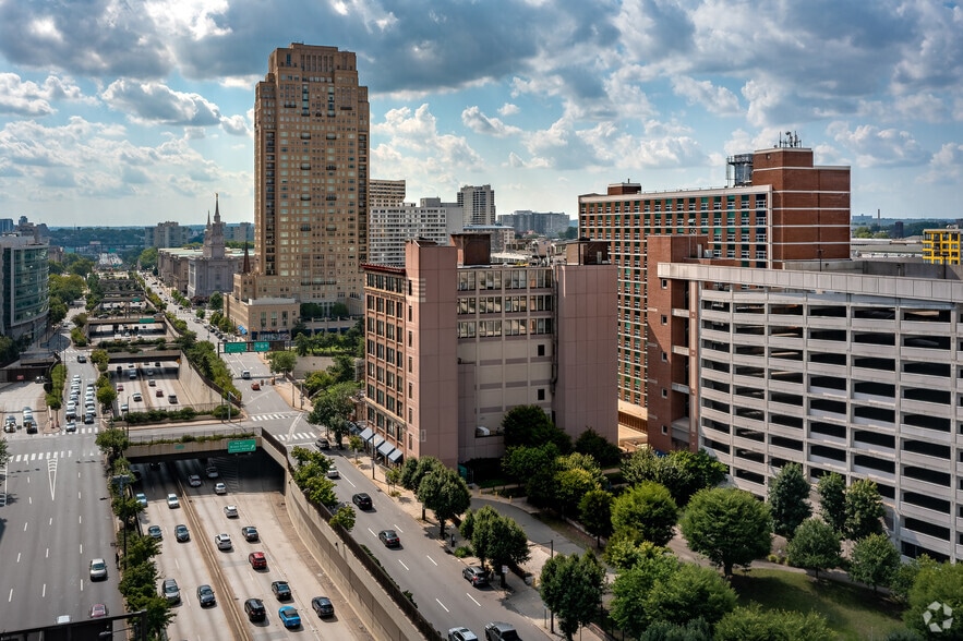 More Photos Of 1427-1433 Vine St, Philadelphia Office For Sale