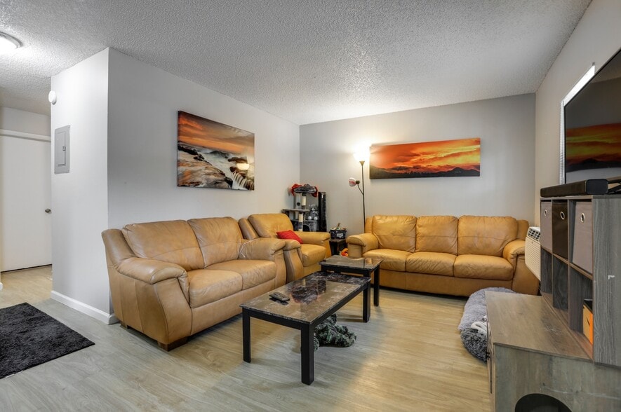 More Photos Of 10165 W 59th Ave, Arvada Apartments For Sale