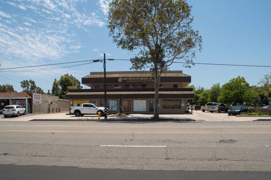 More Photos Of 1344 W 6th St, Corona Office For Sale