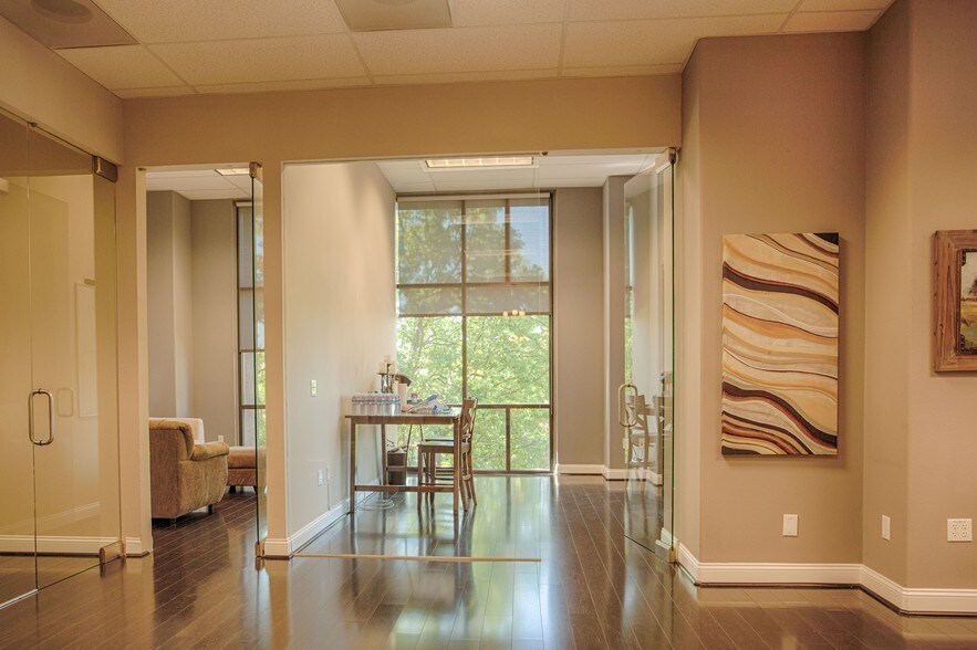 More Photos Of 4185 Blackhawk Plaza Cir, Danville Coworking Space