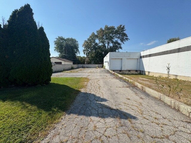 More Photos Of , Monroe Unknown For Sale