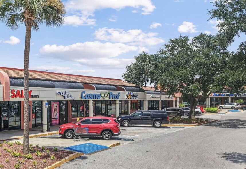 More Photos Of 399 Cypress Gardens Blvd, Winter Haven General Retail For Lease