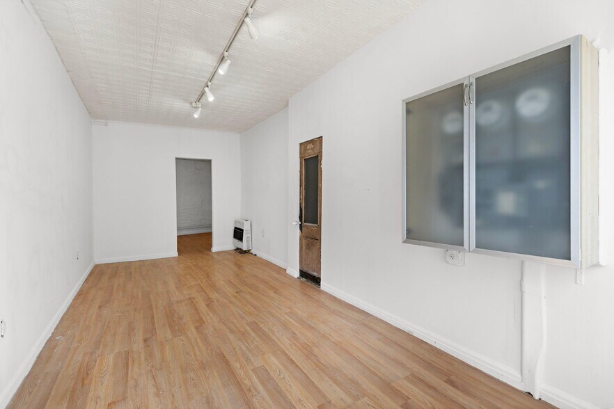 More Photos Of 304 Newark Ave, Jersey City Storefront Retail Office For Lease