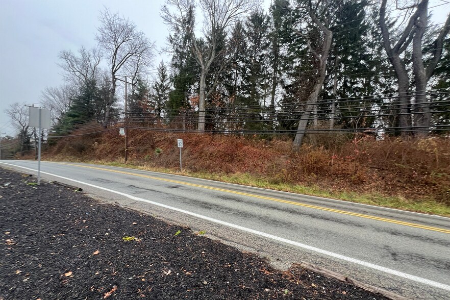 More Photos Of 971 Beaver Grade Rd, Coraopolis Land For Sale