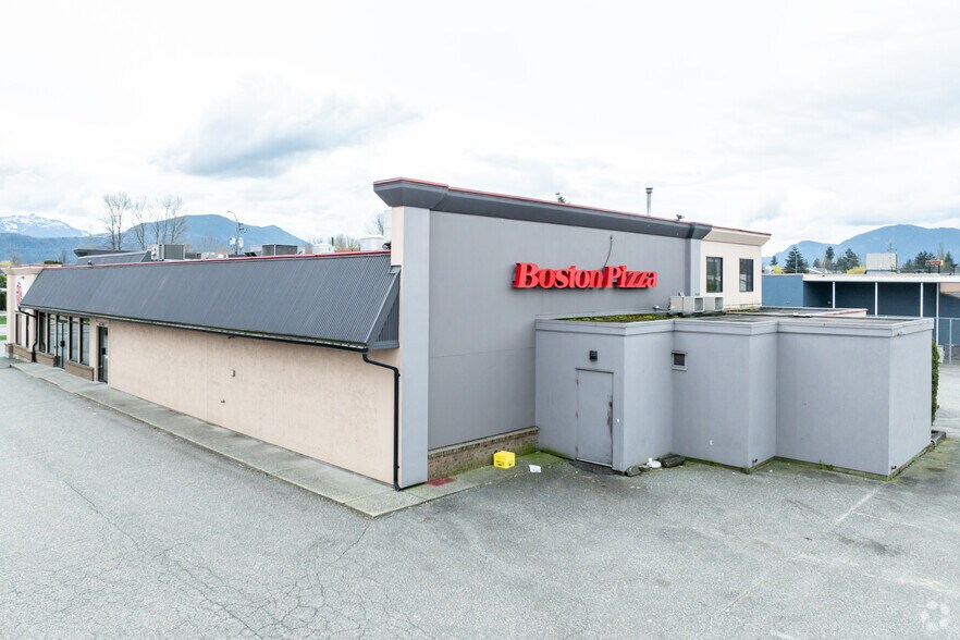 More Photos Of 45305 Luckakuck Way, Chilliwack Restaurant For Sale
