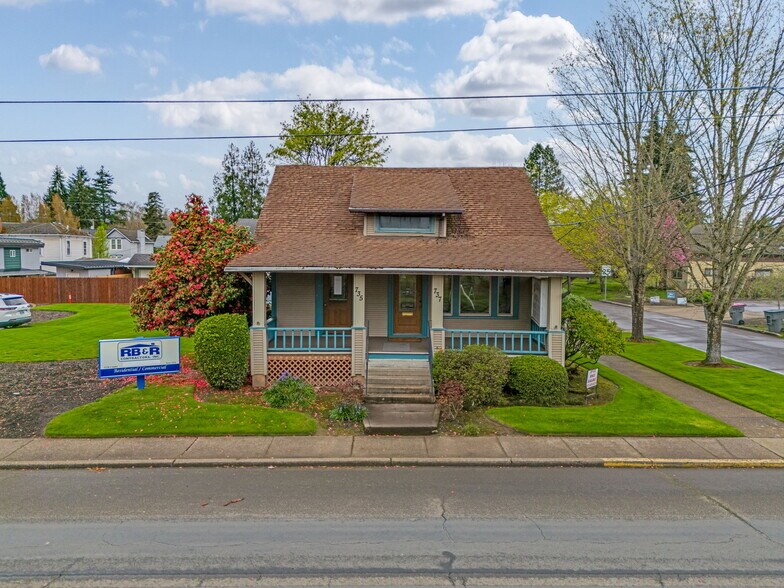 More Photos Of 737 NW Adams St, Mcminnville Office For Sale