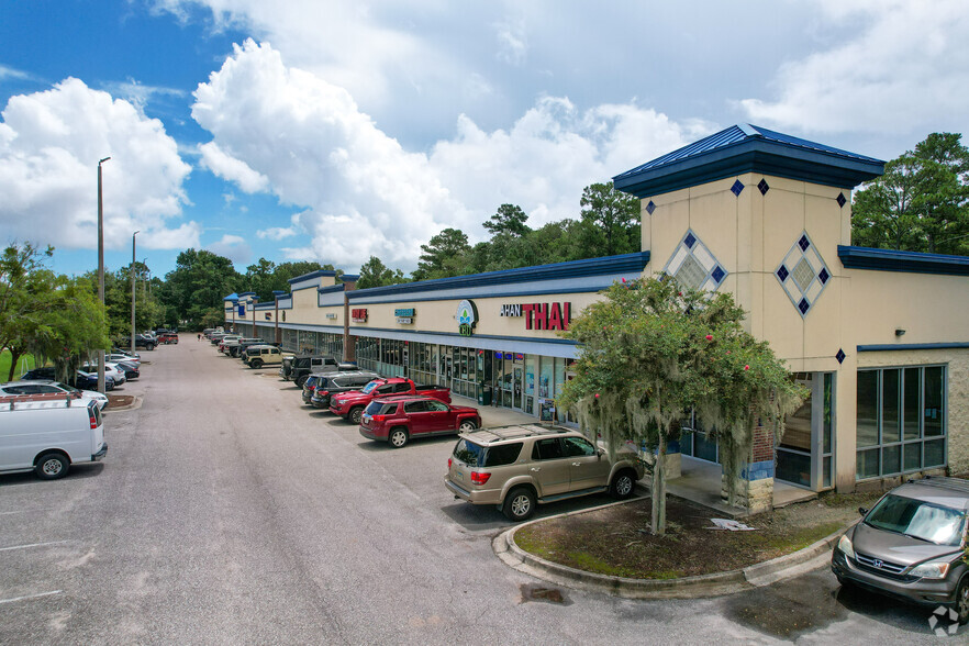 Primary Photo Of 474260-474282 State Road 200, Yulee Unknown For Lease