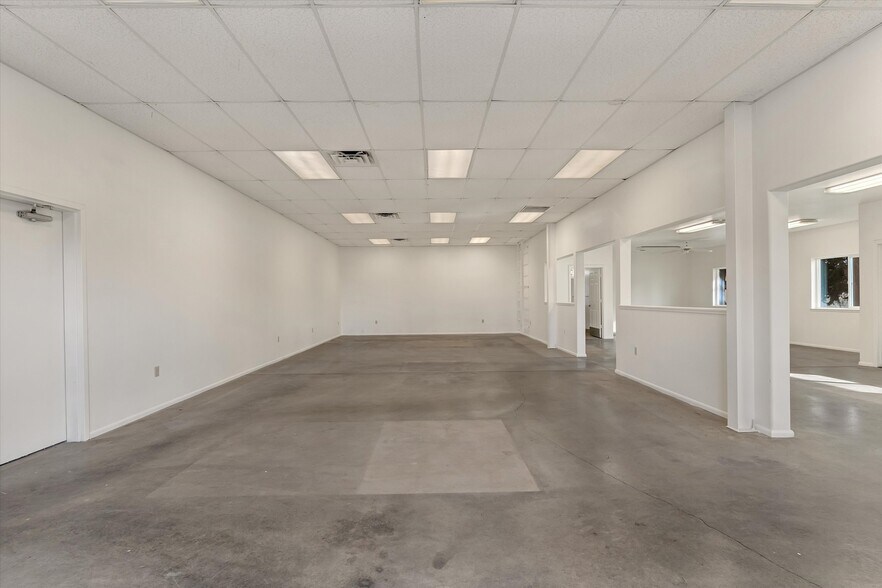 More Photos Of 3388 State Highway 32, Chico Warehouse For Lease