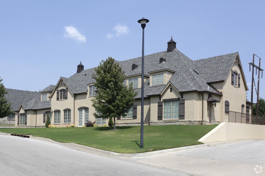 More Photos Of 9113-9119 S Toledo Ave, Tulsa Medical For Sale
