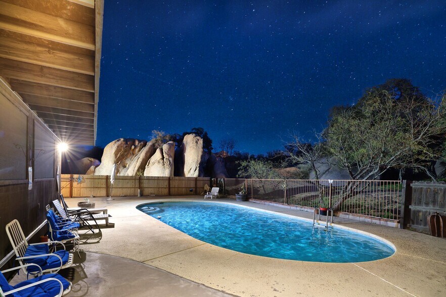 More Photos Of 4190 Dragoon Rd, Dragoon Hotel For Sale