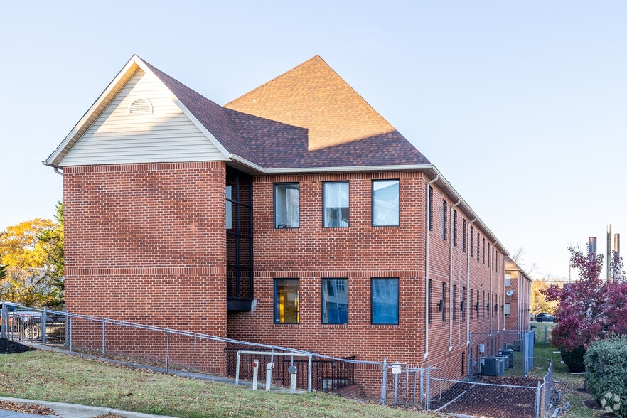 More Photos Of 1413 Annapolis Rd, Odenton Medical For Lease