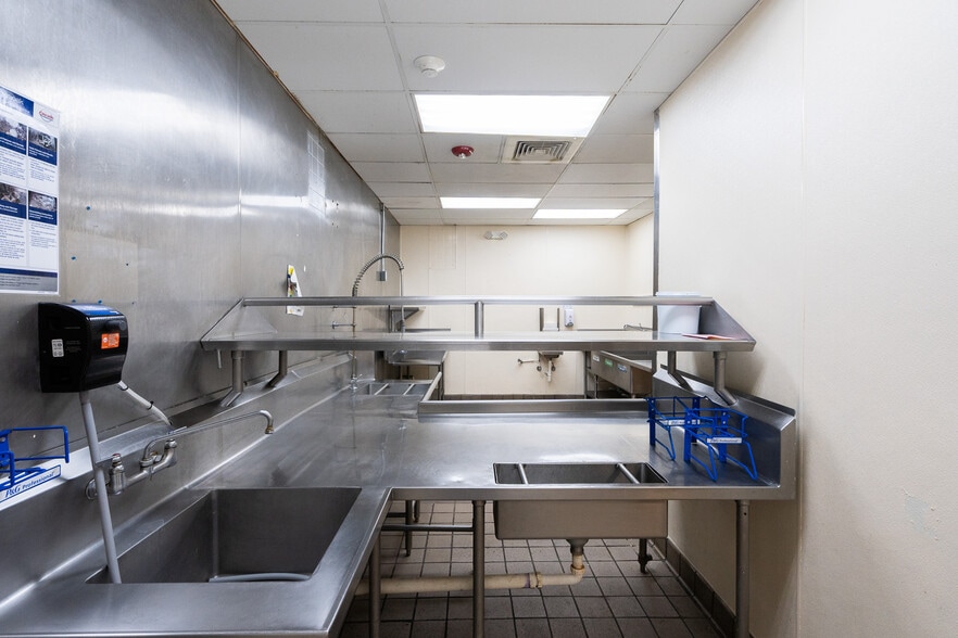 More Photos Of 3162 S Atlantic Ave, Daytona Beach Shores Restaurant For Lease